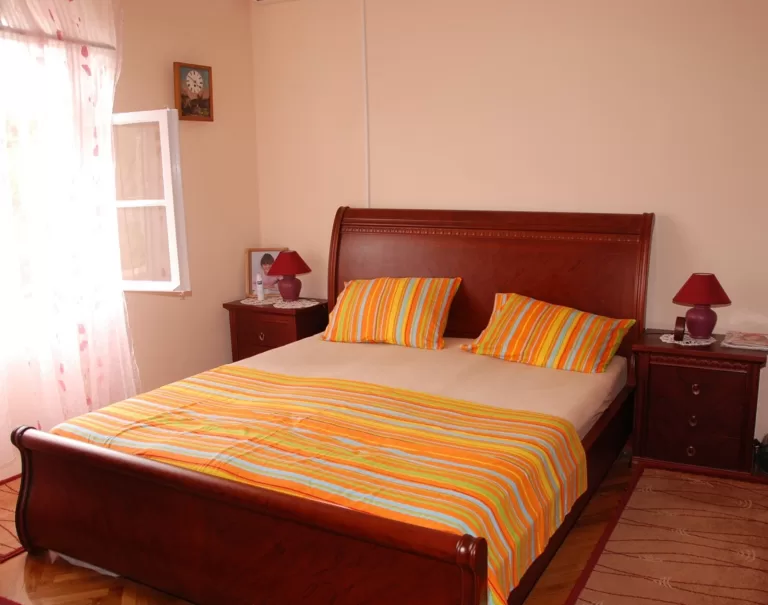 IMG-d4b37b2e84ce98a483f61b508c58749f-V