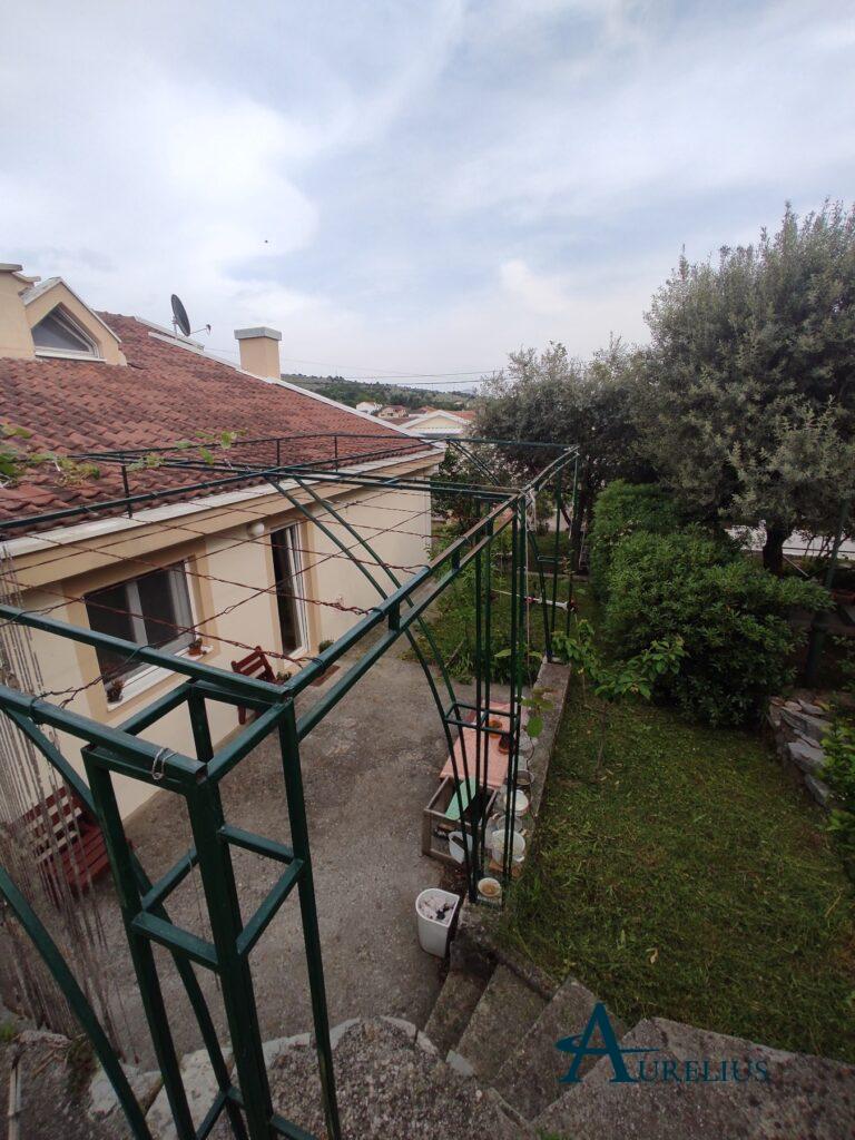 IMG-6fe0aaa12529d67b13a23ef6037fe36e-V